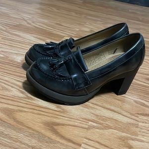 Dr. Marten’s Romy tassel heeled loafers Size 8